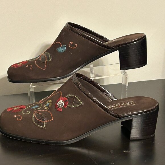 Brighton Shoes - BRIGHTON Fiona Sz 9 Brown Floral Embroidered Suede Leather Heels Mules